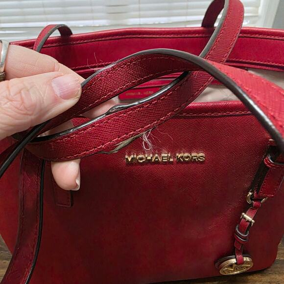 MICHAEL KORS Large Red Saffiano Leather Shoulder Tote Bag Jet Set Style - Picture 4 of 4